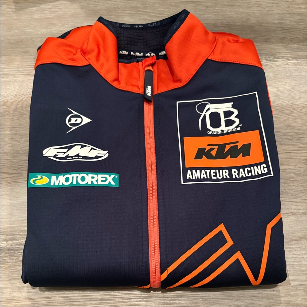 KTM RACING TEAMWEAR JACKET - Picture 2 of 6